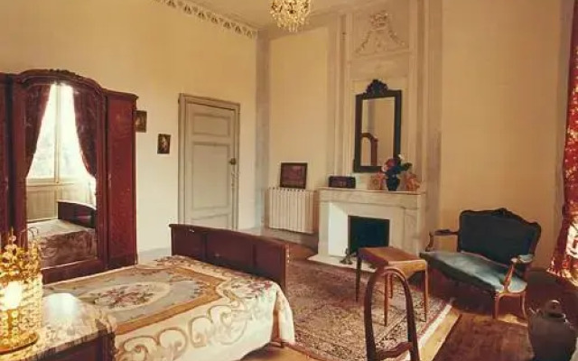 Chambres dHôtes du Chateau de Saint Sulpice