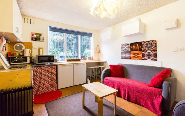 REID, Fitzroy Studio Apartment