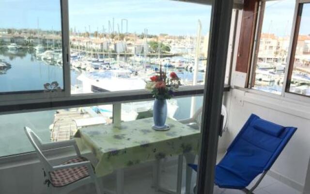 Studio Place Saint-Clair