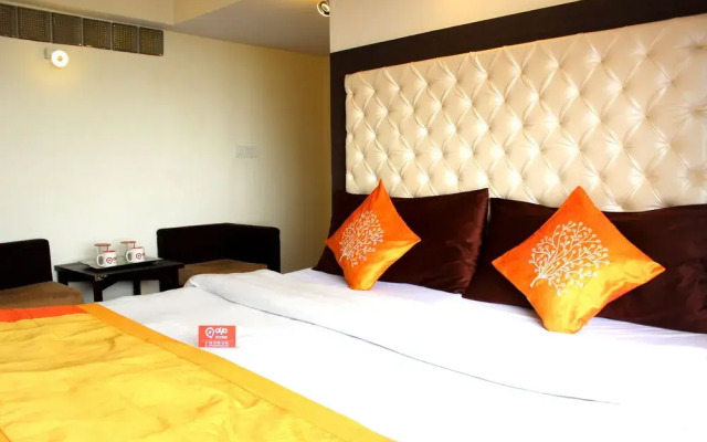 OYO 1045 Hotel Ashirward