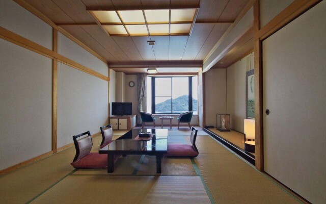 Kinoe Onsen Hotel Seifukan