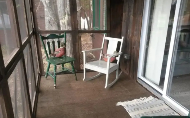 Duck Inn