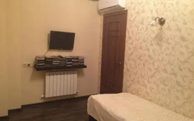 Apartment Turgeneva 236/1