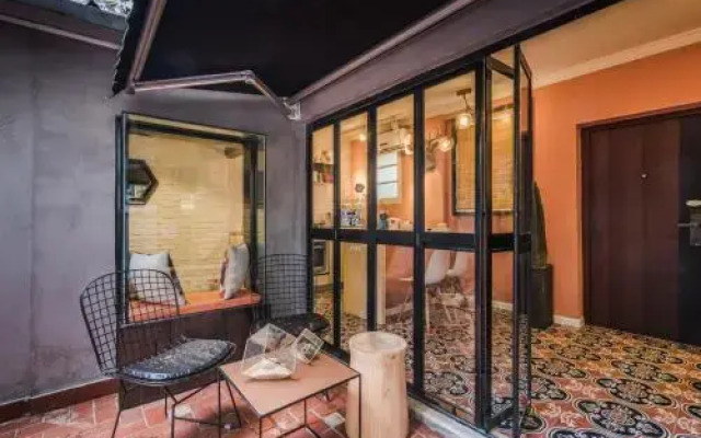 Lane Boutique Inn  Cafe