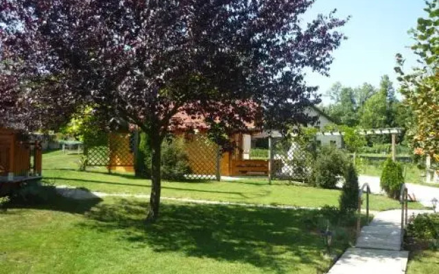 Les Chalets de Pertuis