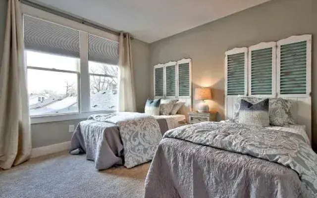 C Douglas Apartment by RedAwning
