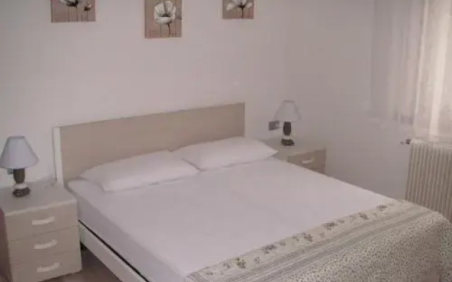 Casa Ferrari Monica