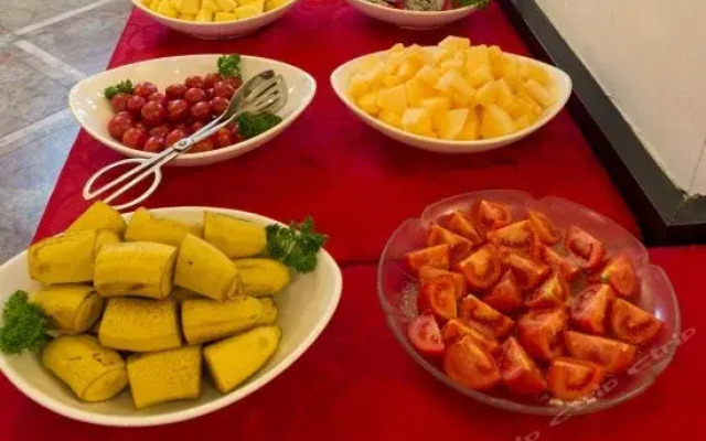 Yiwu Wanzi Hotel