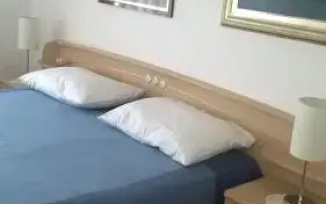 Jasmina Guesthouse