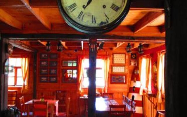 Antigua Casona Patagonia B&B