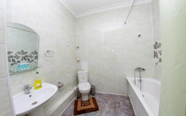 Svetlaya Kvartira v ZhK Nursaya