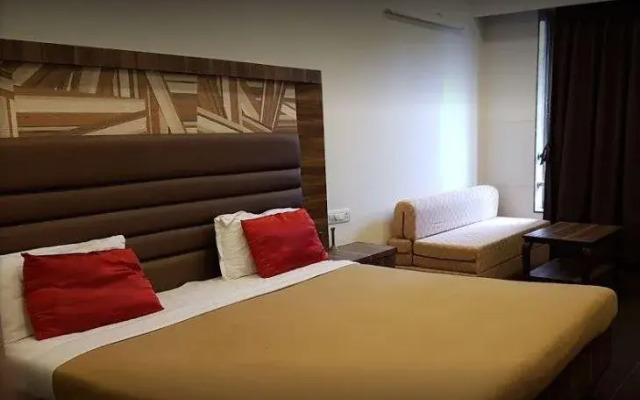 Hotel Lalit Inn