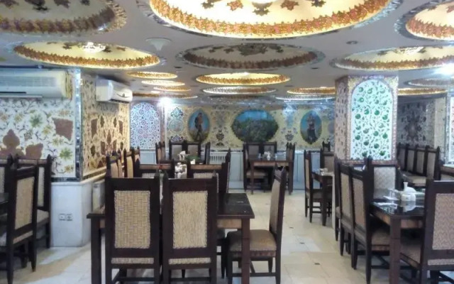 Safavi Isfahan