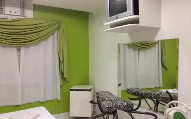 Motel Chateau (Adult Only)