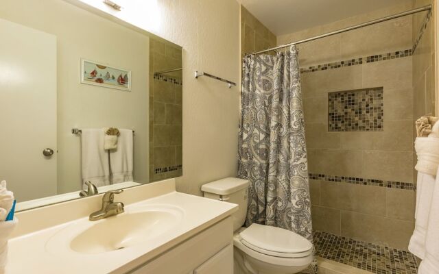 Kihei Bay Surf #253 - Studio Br Condo