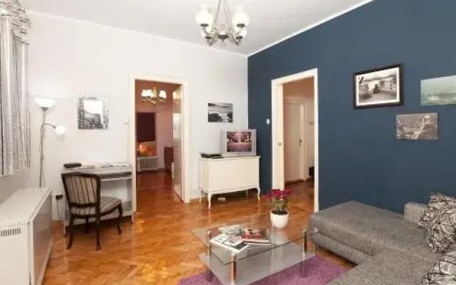 Apartment City Core
