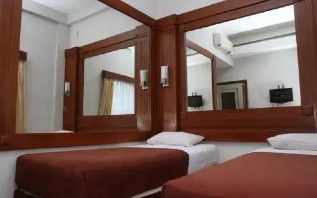 Bukit Dago Hotel