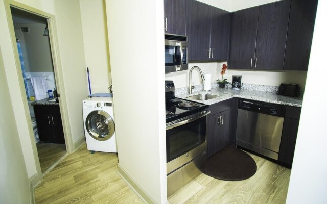 Signature Fifth - by Nashville Vacations