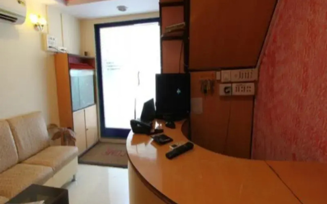 Hotel Adiba Residency