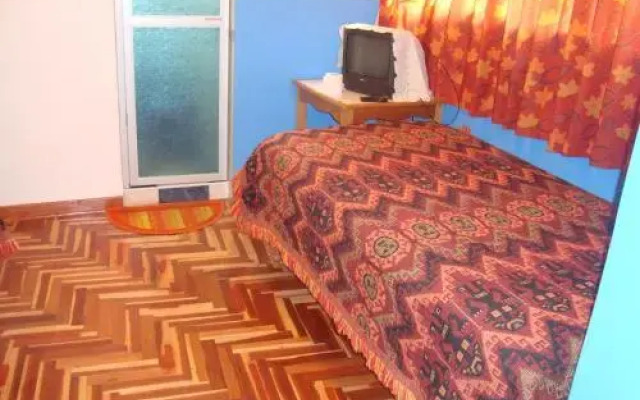 Naty's Guest House