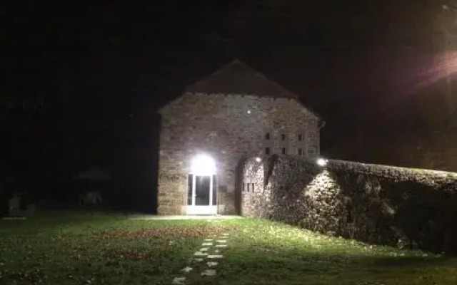 La Batisse De Grandval