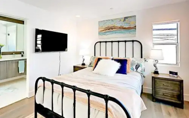 918 W Balboa Blvd Condo Unit A