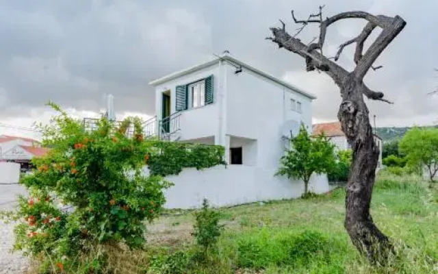 Holiday home Dinko