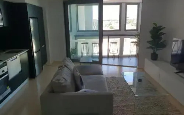 Modern Northbridge Apartment