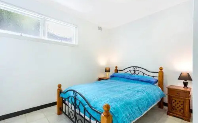 Soldiers Point Road, 151b