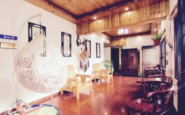 Xitang Fuchun Inn