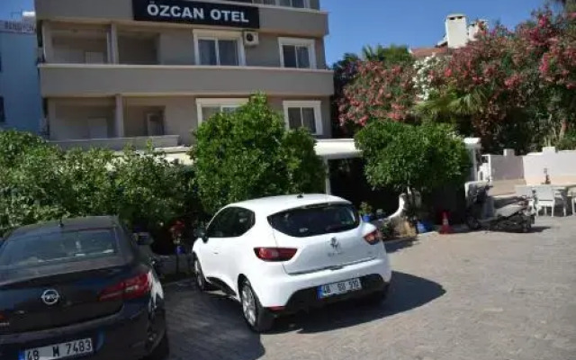 Özcan Otel