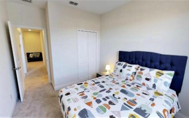 Aco Family - 4 Bd with private pool (1701)