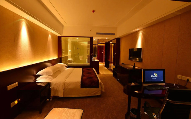 Huating Lake Shijiyuan Intl Hotel