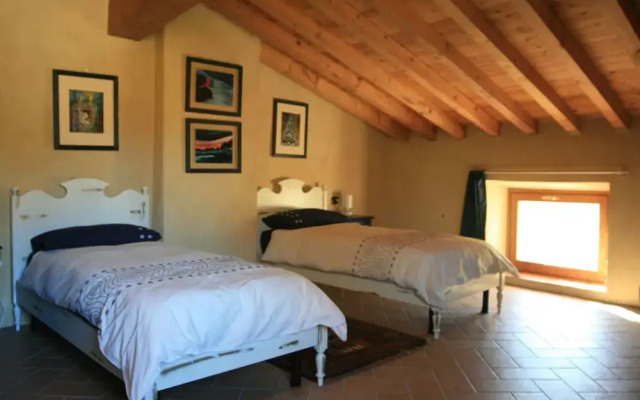 Sacreterre Room & Breakfast