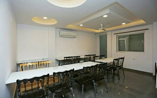 FabHotel Belwood
