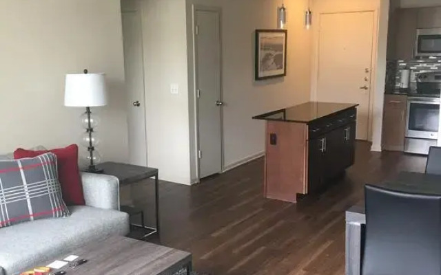 Parkside At Legacy Apartments (Plano, TX)
