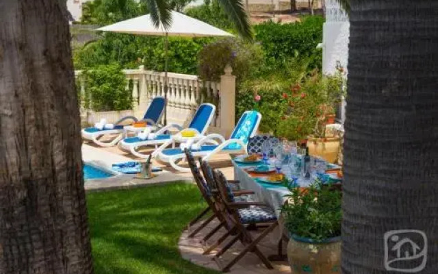 Abahana Villas Oasis
