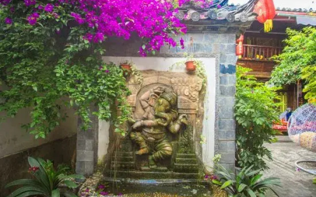 Sukhothai Lijiangbieyuan Inn