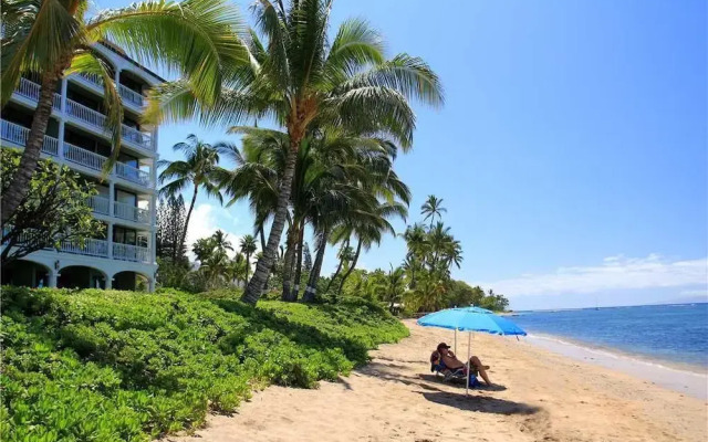 Lahaina Shores 321 by RedAwning