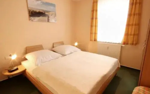 Villa Meernixe by Rujana