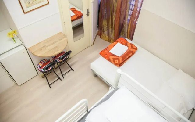 Apartment on Place Massena