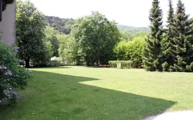 Schwarz Wienerwald Appartements