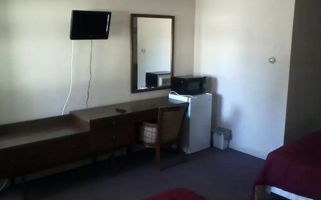 Moonlight Motel