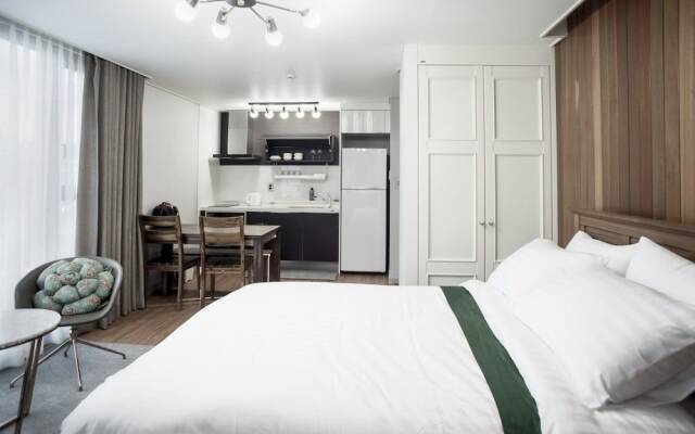 Jeju la Cour Pension