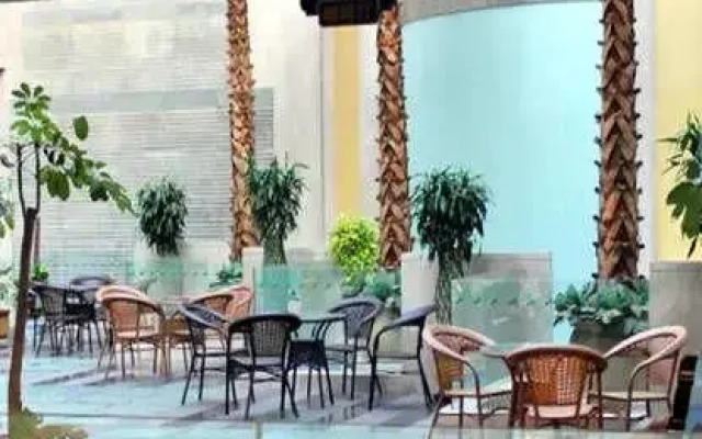 Shuntai Hotel