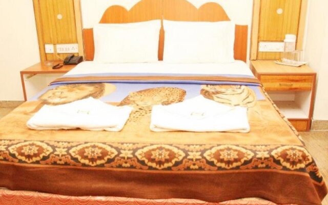 Hotel Sharq Residency