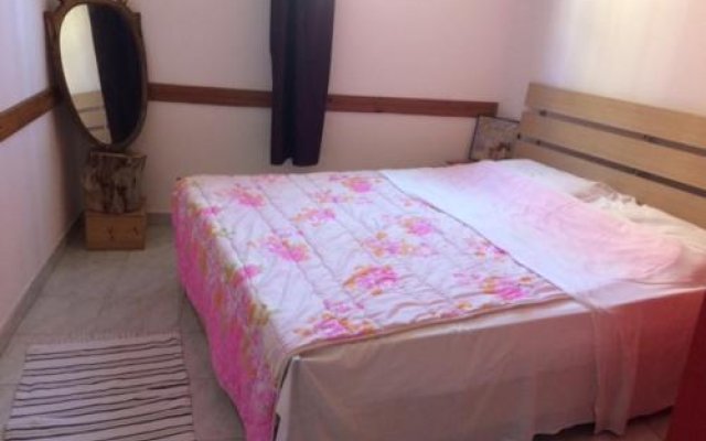 Hostel Durres in Durres, Albania from 39$, photos, reviews - zenhotels.com guestroom