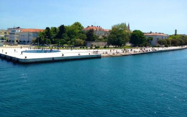 Old Town Paradise Apartments&Rooms