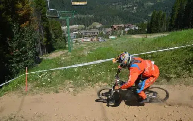 Horsethief Lodge by High Country Properties