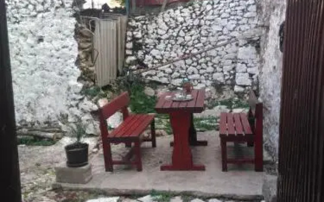 Guesthouse NO.27